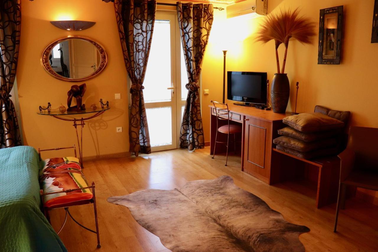 Bed and Breakfast La Casa Color Lamagdelaine Exterior foto