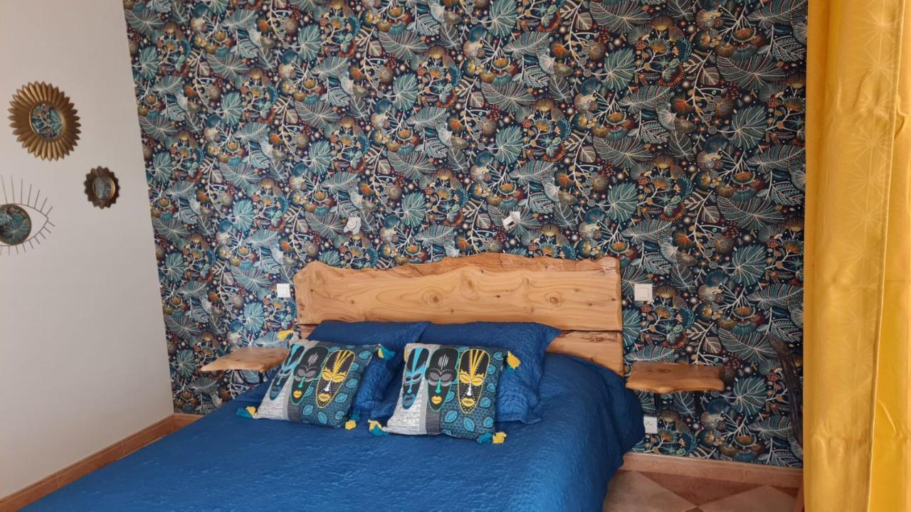 Bed and Breakfast La Casa Color Lamagdelaine Exterior foto